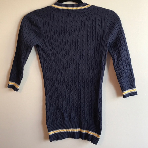 3/$15 Forever 21 Preppy V-Neck Stripes Sweater - Picture 5 of 6